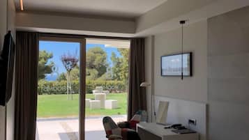 Room, 1 Bedroom, Accessible, Balcony | 1 bedroom