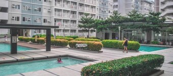 Room in Condo - Butler's Bnb A Trees Residences Qc Phil