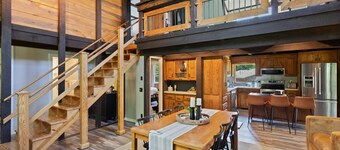 Renovated Cabin in Great Location