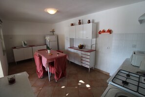 Apartment, 2 Bedrooms, Terrace, Garden View | Interior - Apartment for 4 Person in Liznjan,istrien,kroatien (Liznjan)