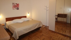 Nicht klassifiziertes Bild, 3 von 18, Schaltfläche