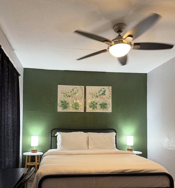 1 bedroom, desk, iron/ironing board, free WiFi