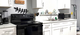 Cozy Getaway-Minutes from the Lucky Eagle Casino!