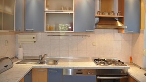 Room - Apartments Milka - 150 m From sea (Biograd na Moru)