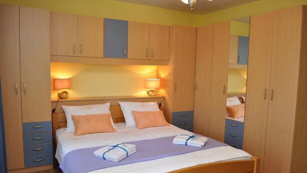Room - Apartments Milka - 150 m From sea (Biograd na Moru)
