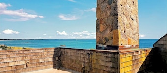 1 bedroom penthouse, 3rd floor condo overlooking Ocean & Westport Harbor, MA.