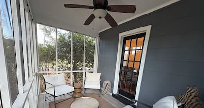 Perfect Gameday house just minutes away from campus!