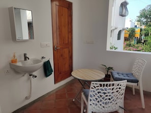 Ferienhaus, 2 Schlafzimmer, Raucher, Balkon | Balkon