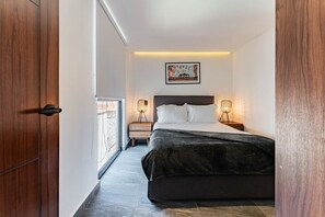1 chambre, fer et planche à repasser, Wi-Fi, literie fournie