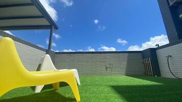 Exclusive Townhome, 5 Bedrooms, Ensuite, City View | Terrace/patio