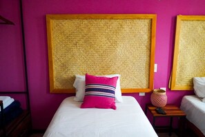 ห้องเบสิกทวิน | ผ้านวมขนเป็ด, Wi-Fi ฟรี, ผ้าปูที่นอน