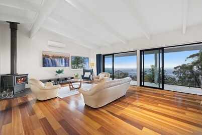 Secluded 6 bedroom home with stunning views.