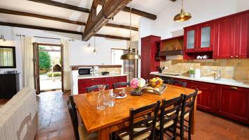 House, Smoking | 4 bedrooms