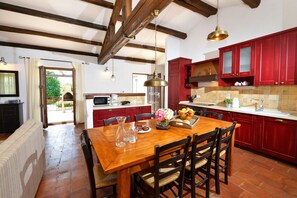 Villa - Jurinea in Vi Njan With 4 Bedrooms and 2 Bathrooms (Visnjan)