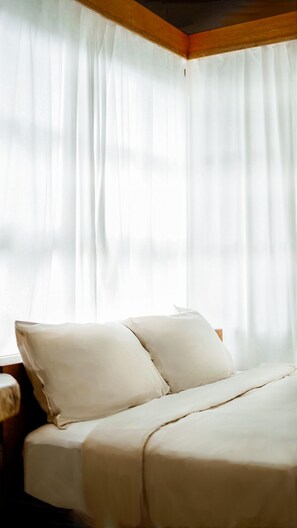 Free WiFi, bed sheets - Danka Vacation Home (Batam)