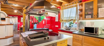 Holiday Home 'Bei Den Holzäppeln' with Mountain View, Balcony and Wi-Fi