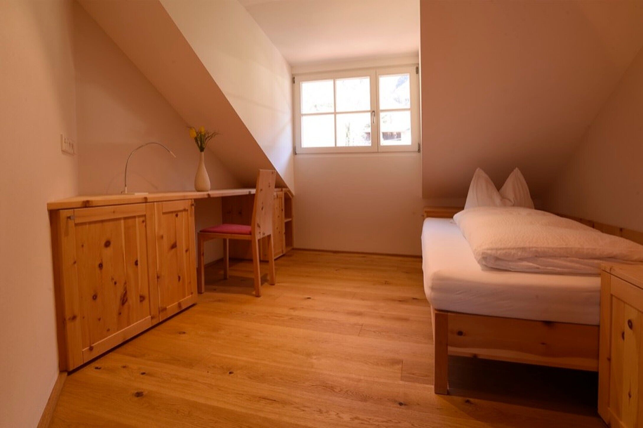 2 chambres, accès au Wi-Fi (inclus), literie fournie