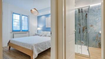 2 camere, ferro/asse da stiro, Wi-Fi gratuito, lenzuola