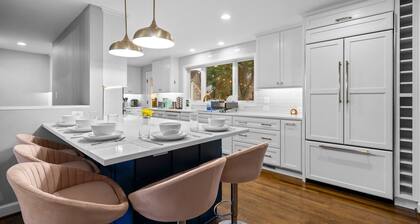 6 Bed High End Home w/ EPIC Backyard!