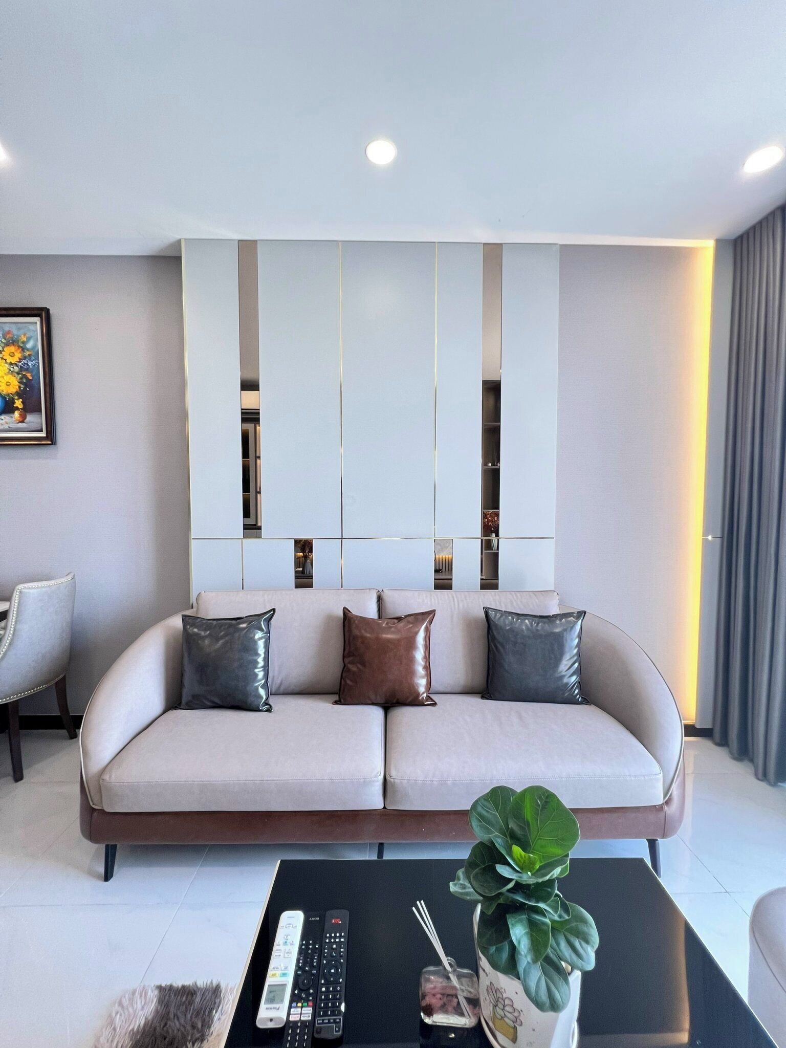 Deluxe Apartment | Premium bedding, in-room safe, individually decorated, desk