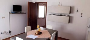 Apartamento, 1 quarto, acessível, para fumantes | Parte interna