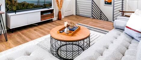 Smart TV, books, computer monitors