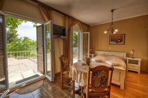 1 bedroom - Apartments Helena - 45 Years of Experience (Zupa dubrovacka)