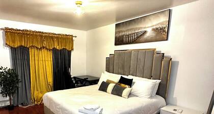 a spacious 3 bedroom apartment in New York City