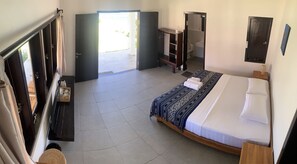 Quarto casal luxo | Individualmente decorados, escrivaninha, Wi-Fi de cortesia