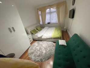 6 chambres, bureau, fer et planche à repasser, Wi-Fi gratuit