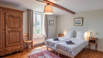 4 soveværelser, strygejern/strygebræt, internetforbindelse