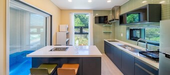 Gapyeong Youkids Poolvilla