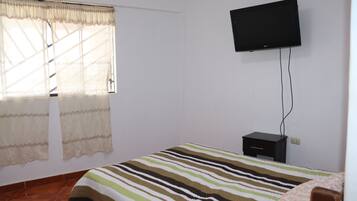 Apartment | 8 bedrooms, free WiFi