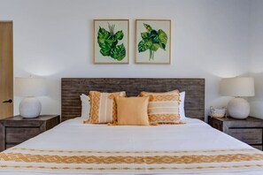 2 habitaciones, escritorio, tabla de planchar con plancha y wifi