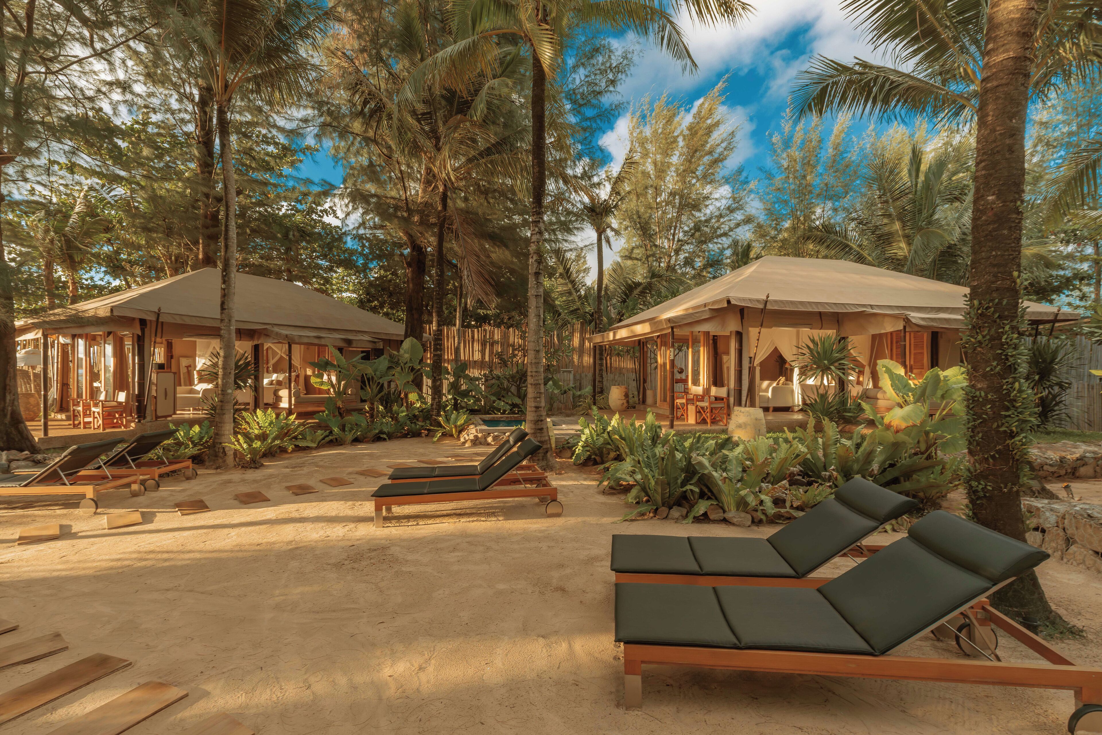 1 bedroom, premium bedding, minibar, in-room safe