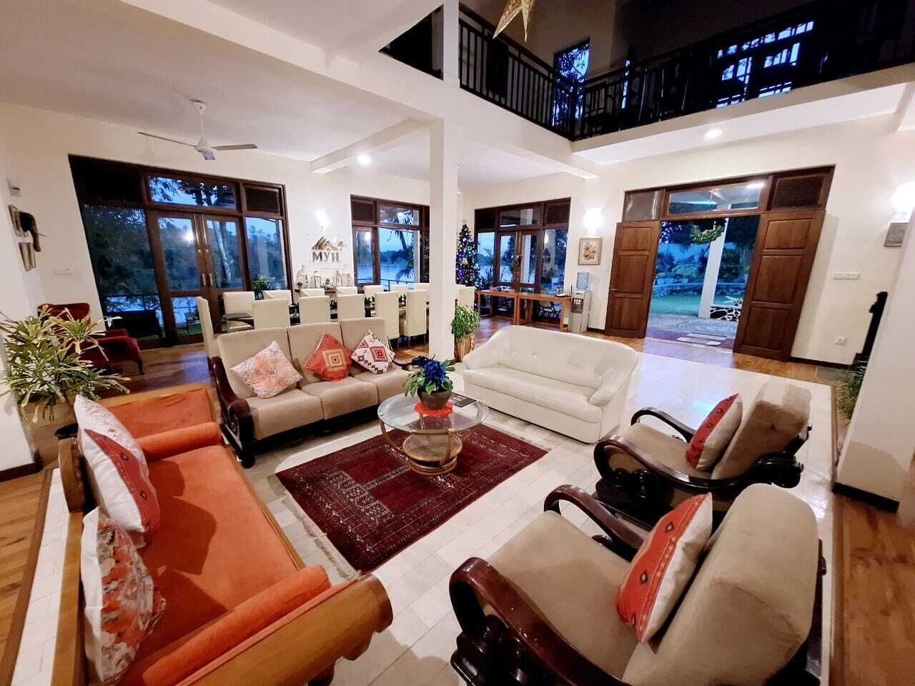 Villa, 5 Bedrooms, Smoking, Private Pool | Interior