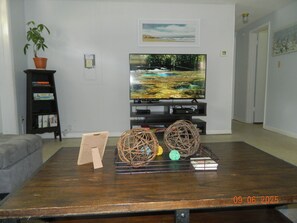 Smart TV, books