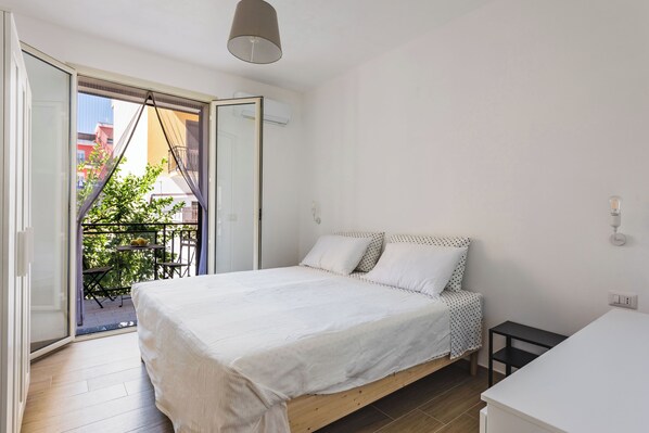 Departamento superior | Tabla de planchar con plancha y wifi gratis 