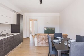 Departamento superior | Servicio a la habitación