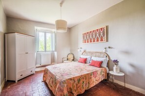 패밀리 하우스, 침실 3개, 욕실 2개, 산비탈 (Family Tuscany Home Close Via) | 3 개의 침실, 무료 WiFi, 침대 시트