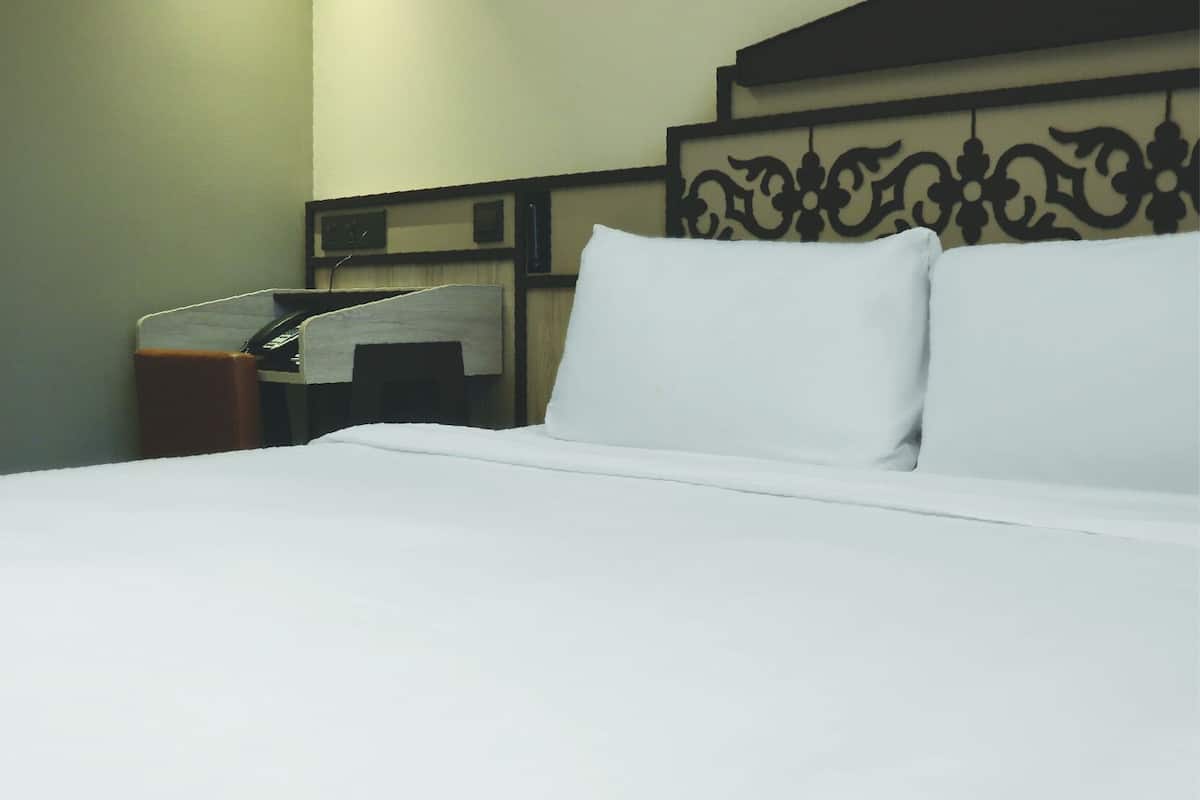 Hamilton Interior Room | Peti besi dalam bilik, meja, seterika/papan seterika, Wi-fi percuma