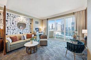 Studiosuite – premium | Oppholdsområde | En 42-tommers Flatskjerm-TV med kabel-kanaler