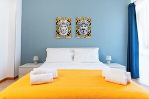 2 bedrooms, travel crib, free WiFi, bed sheets - LE CASETTE DI FLAVIA - Trinacria (Near Taormina. 100 mt from sea and highway (Roccalumera)