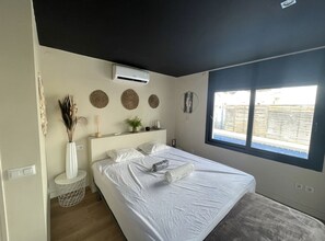 3 soverom, strykejern/-brett, reiseseng for barn og wi-fi (inkludert)