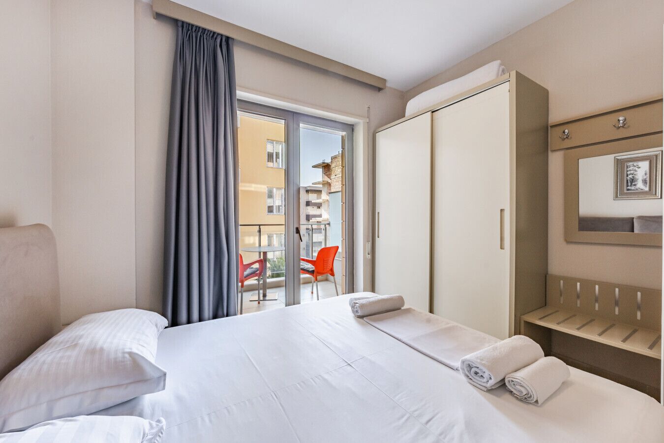 1 bedroom, desk, iron/ironing board, WiFi