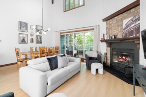 TV connectée, cheminée