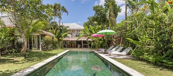 villa Sarah Oberoi Seminyak