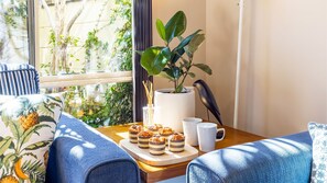 Interior - Martys, 7/2 Intrepid Cl - pool , air con , Wi-Fi and linen (Nelson Bay)