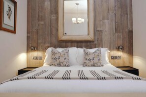 Comfort Double Room - The Black Lion Pub & Boutique Guesthouse (London)