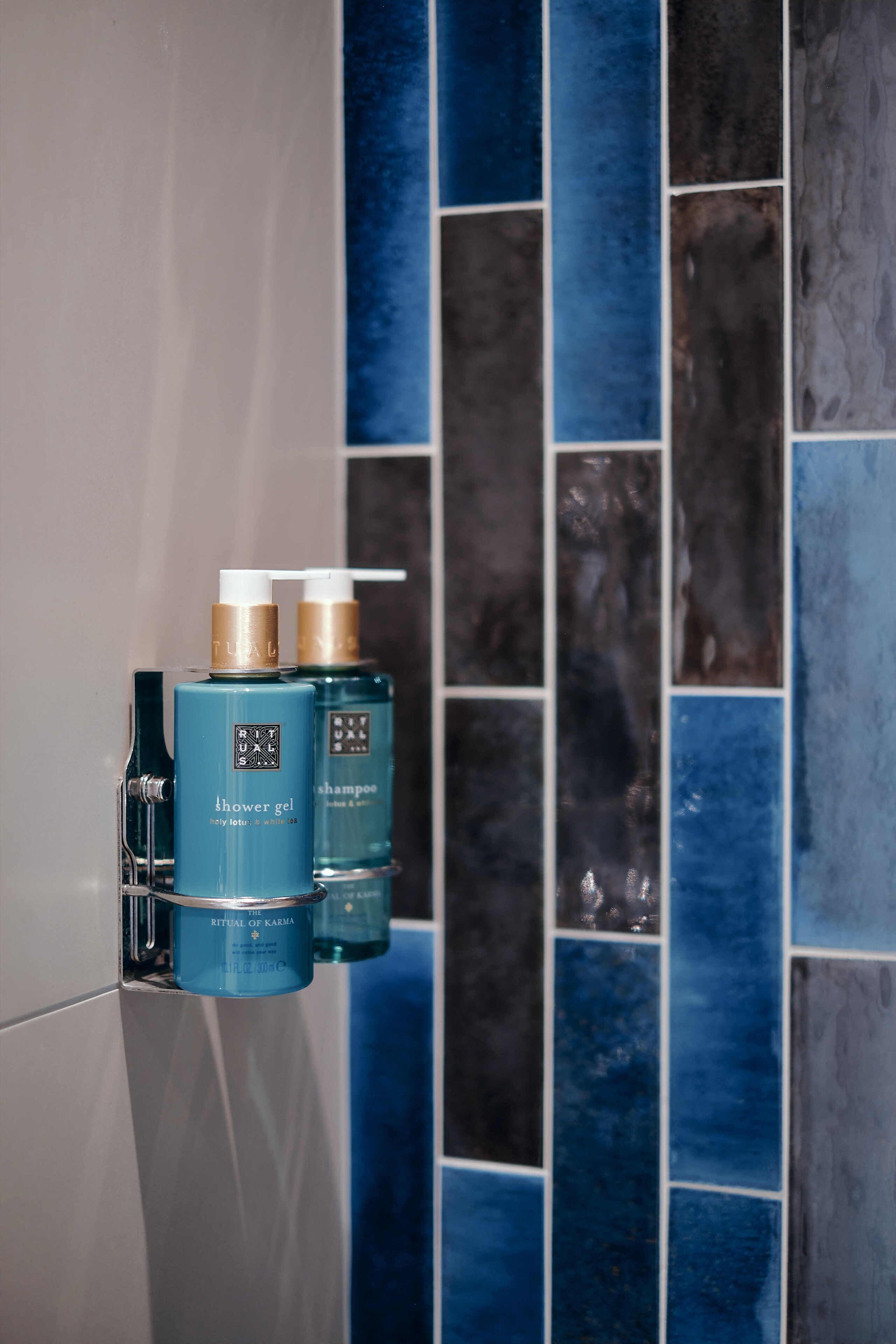 Photo - The Black Lion Pub & Boutique Guesthouse